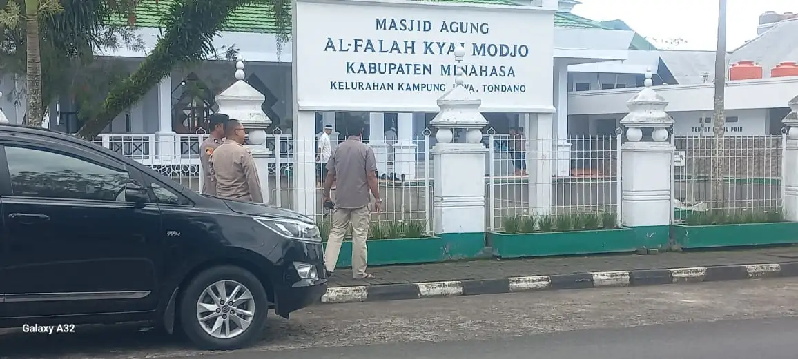 Kapolsek Toulimambot Pimpin Patroli KRYD di Masjid Ky Modjo Kampung Jawa Tondano